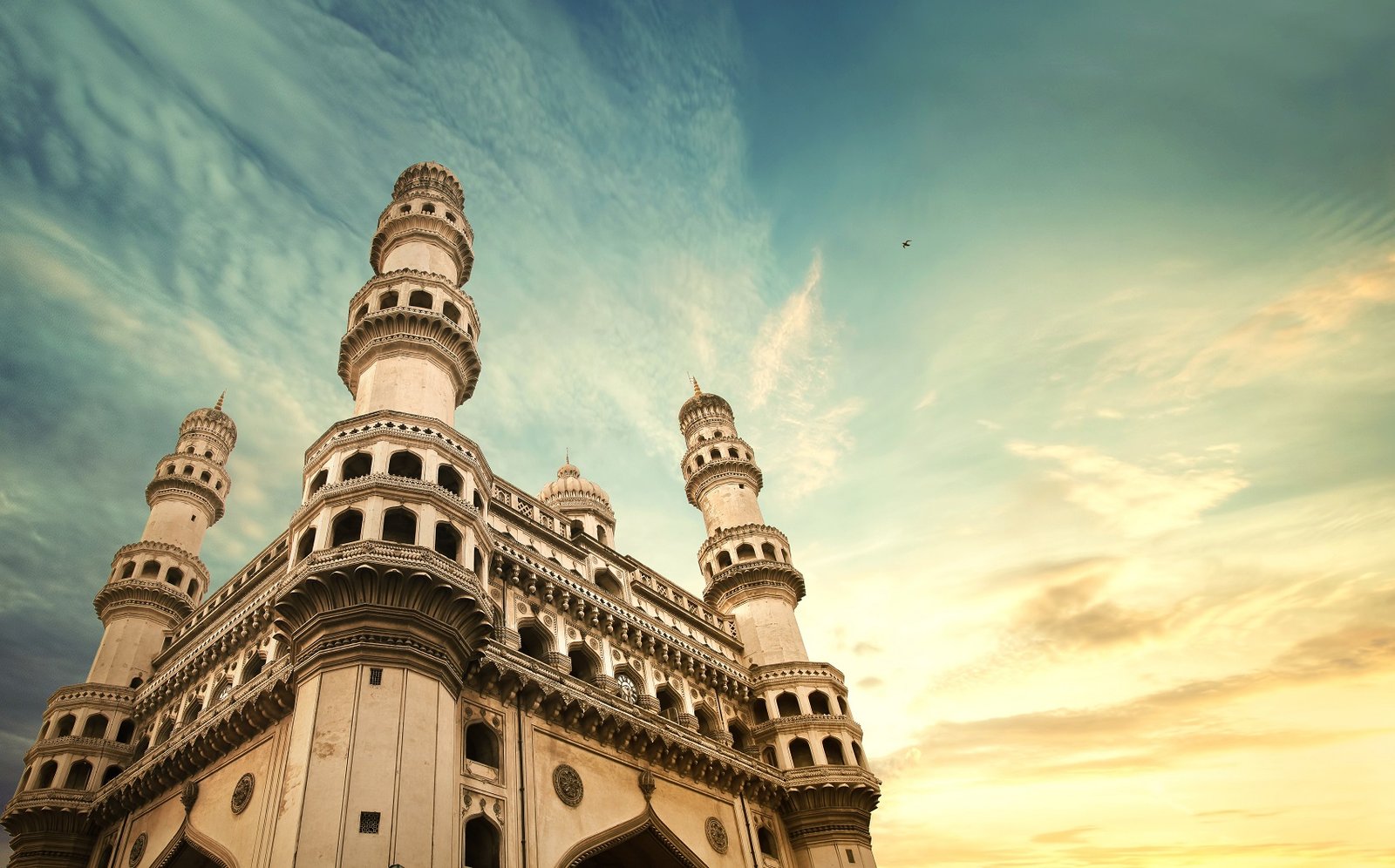Hyderabad_Charminar_shutterstock-Copy-1